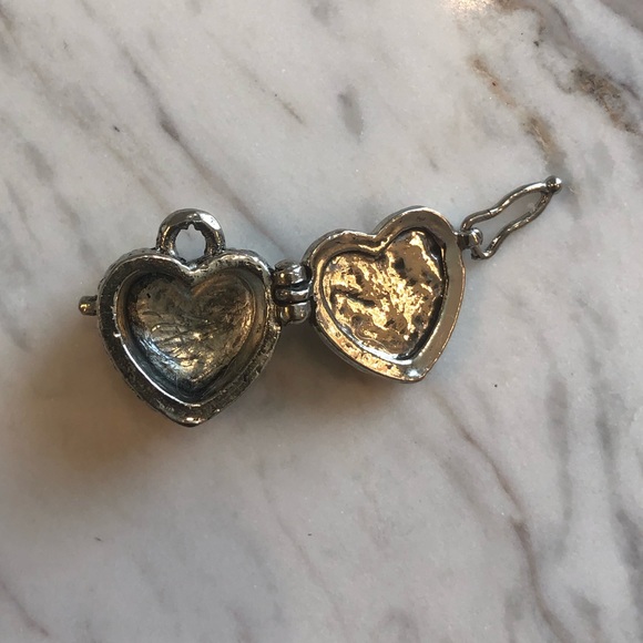 Wish Box Charm - Picture 2 of 2